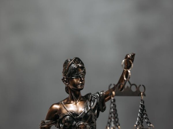 Czym jest groźba karalna ? Groźba a kodeks karny Czym jest groźba karalna ? Groźba a kodeks karny